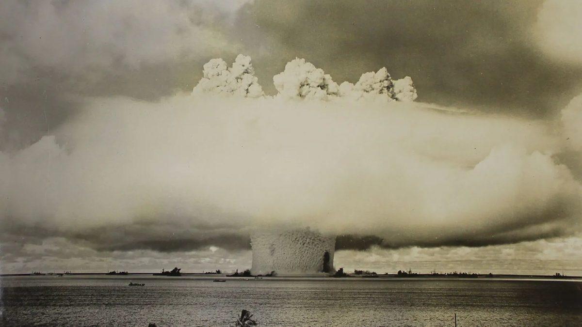 Nükleer Patlamalar Neden Genişleyen Bir Ateş Topu Değil de Mantar Şeklinde Dev Bulutlar Oluşturur?