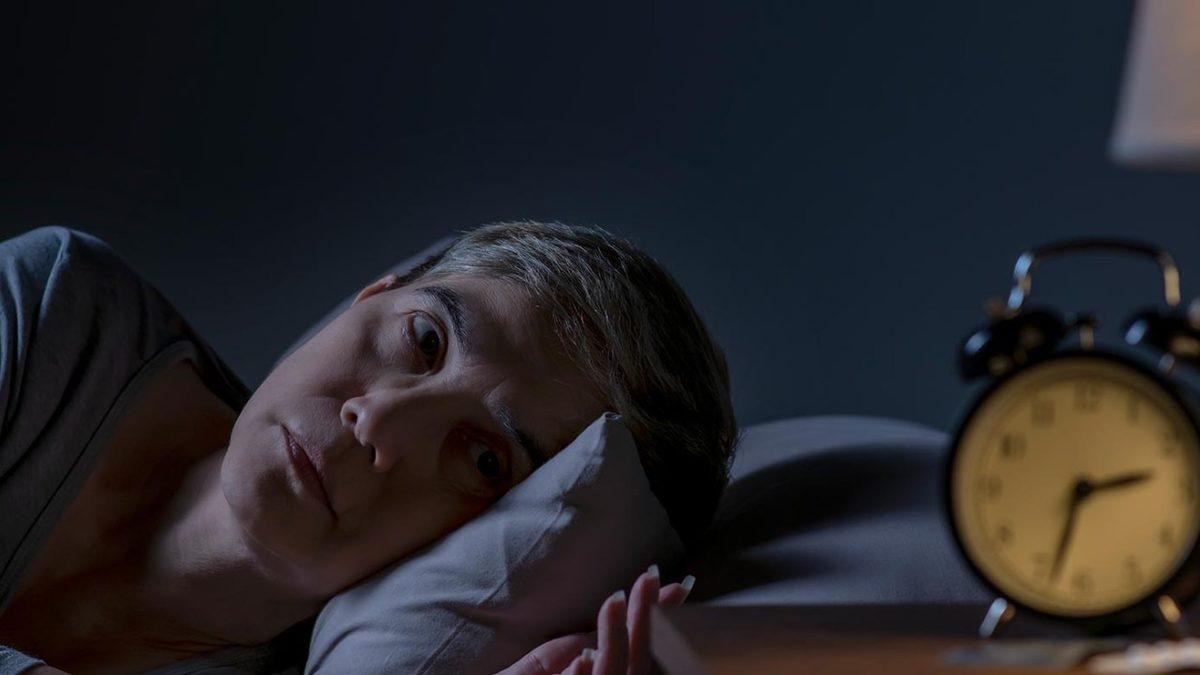 Gençler Yatağa Yatar Yatmaz Uyurken Yaşlılar Neden Bir Türlü Uykuya Dalamıyor?