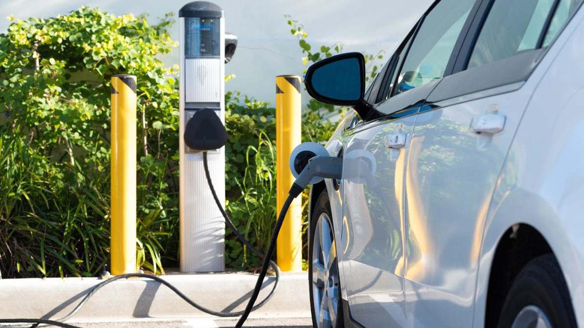 Hemen Denemek Gerek: %30 Yakıt Tasarrufu Sağlatan Tekniğin Detaylarını Anlatıyoruz