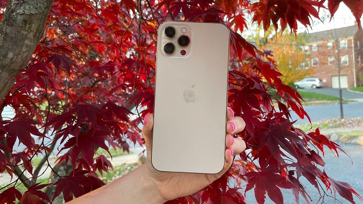 Yeni iPhone Yerine Yenilenmiş iPhone Satın Alanların Sayısı Artıyor (Nedeni Çok Belli Gibi Ama...)