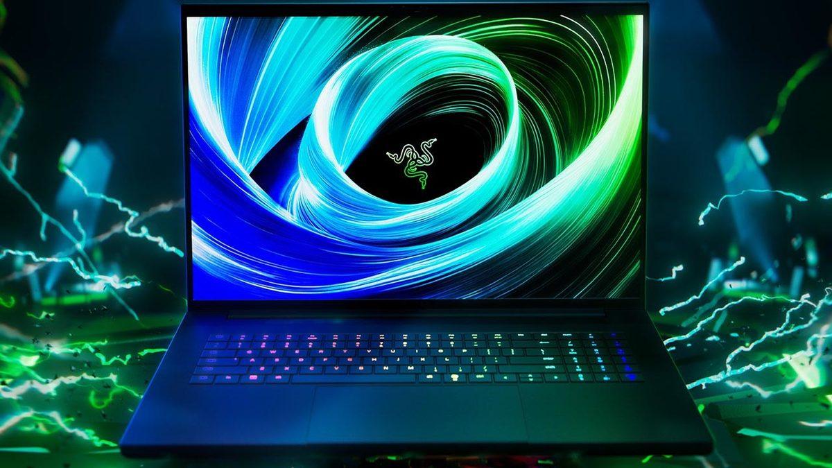 Günümüzün En Üstün Donanım Özelliklerine Sahip Razer Blade 18 Duyuruldu: Fiyatıyla Kahrediyor!