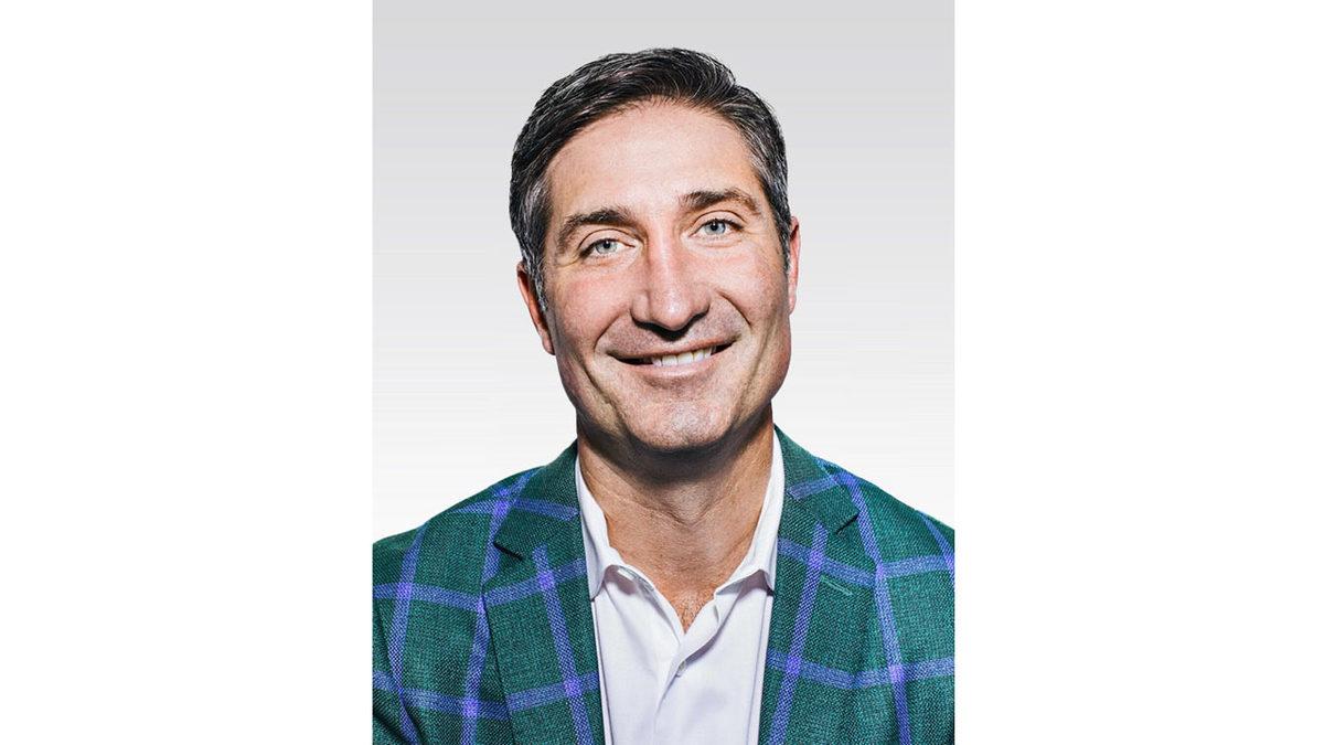 Starbucks’ın Yeni CEO’sunun Nasıl 100 Milyon Dolar Kazandığını Öğrenince 