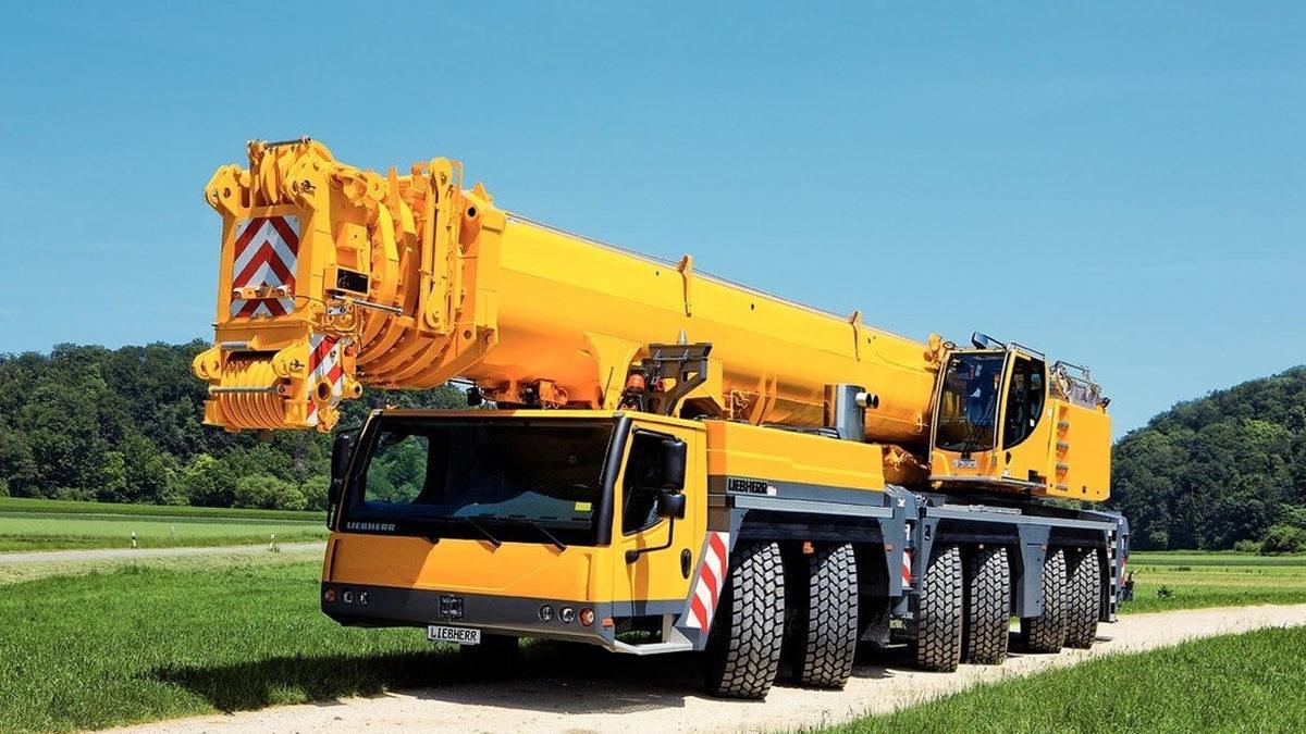 800 Otomobili Tek Seferde Kaldırabilecek Güçteki Bu Vincin Görenlerin Ağzını Açık Bırakacak Özellikleri