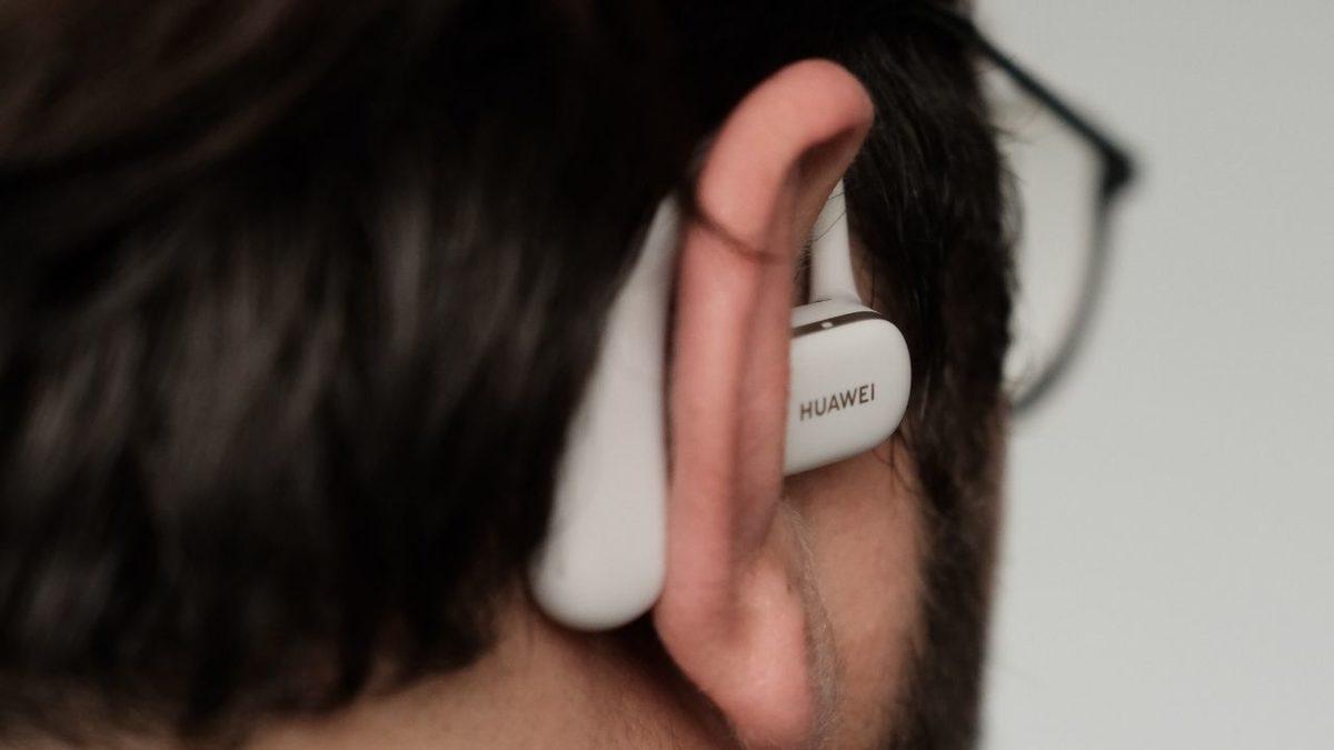 Kulakta Yokmuş Gibi Hissettiren En Rahat Spor Kulaklığı: Huawei FreeArc İncelemesi