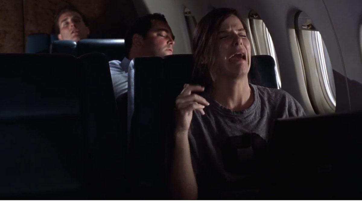 Bazı İnsanların Uçaktan Korkmamasına Rağmen Uçağa Binince Ağlamasının İlginç Sebebi