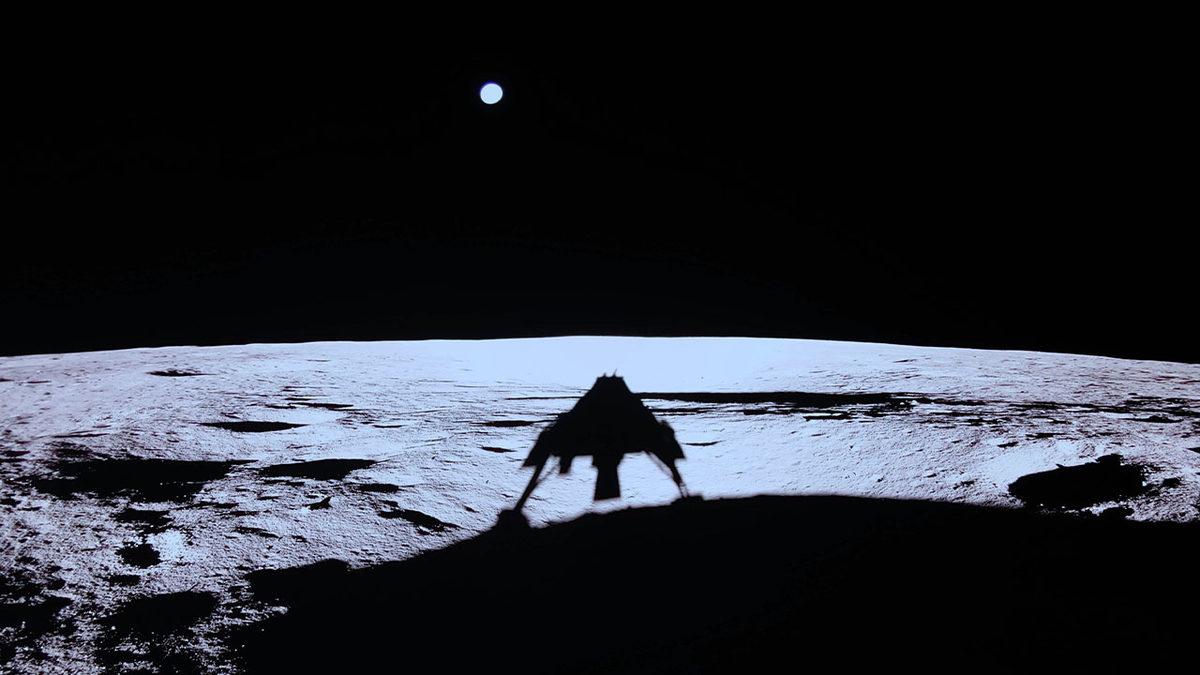 Ay’a Yumuşak İniş Yapan Uzay Aracı Blue Ghost’un Çektiği İlk Fotoğraflar Paylaşıldı