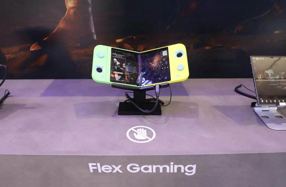 Samsung, Katlanabilir Ekranlı El Konsolu Konsepti Flex Gaming’i Tanıttı: Gelecekte Böyle Cihazlar Gelebilir mi?
