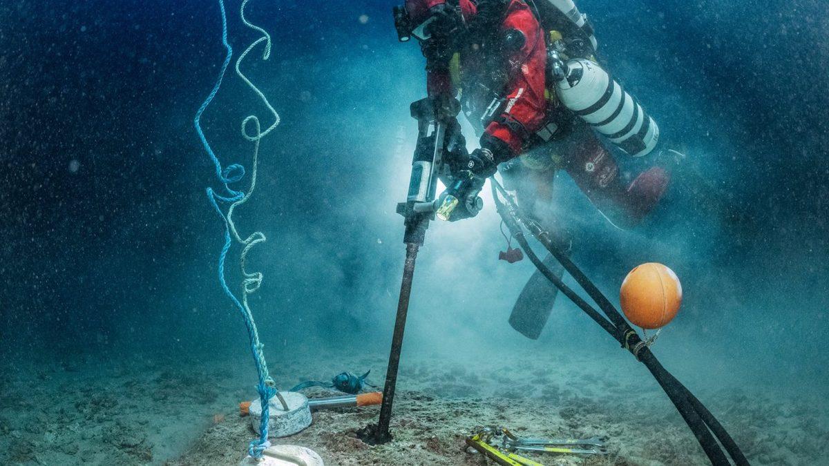 Akdeniz’in Tabanındaki Bu 1.300 Kusursuz Daire Aslında Neyin Nesi? Ne Zamandan Beri Oradalar?