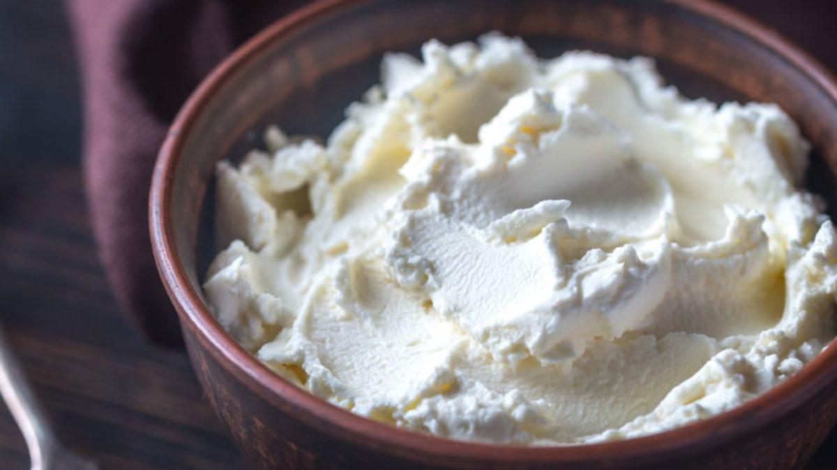 Asla Derin Dondurucuya Koymamanız Gereken 10 Yiyecek: Peki Bunu Yaparsanız Neler Olur?