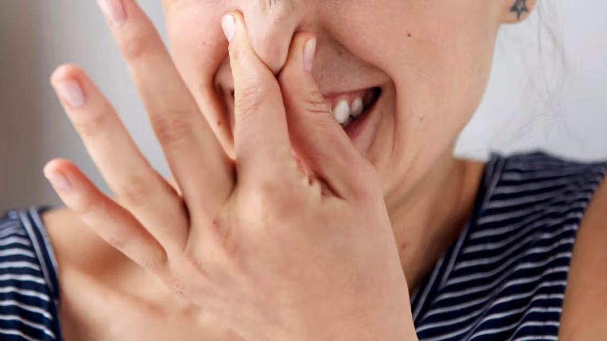 Kötü Bir Kokuya Uzun Süre Maruz Kalmak Sizi Gerçekten Hasta Eder mi? Yoksa Başınıza Giren O Ağrı Psikolojik mi?