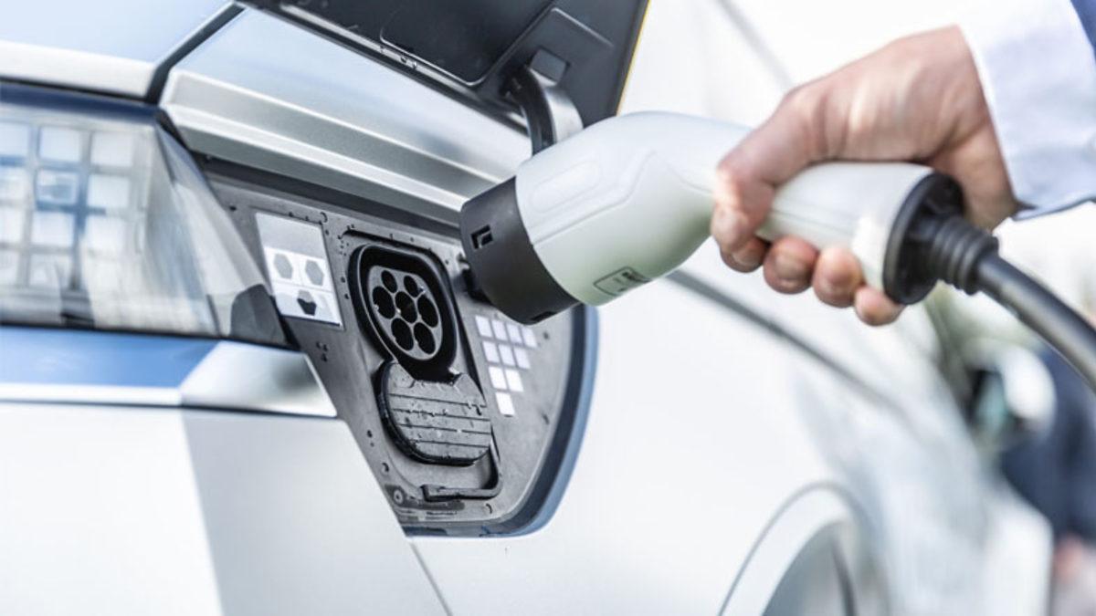 Manuel Bir Aracı Otomatiğe Dönüştürebiliyorsak Aynı Şekilde Elektrikliye de Dönüştürebilir miyiz?