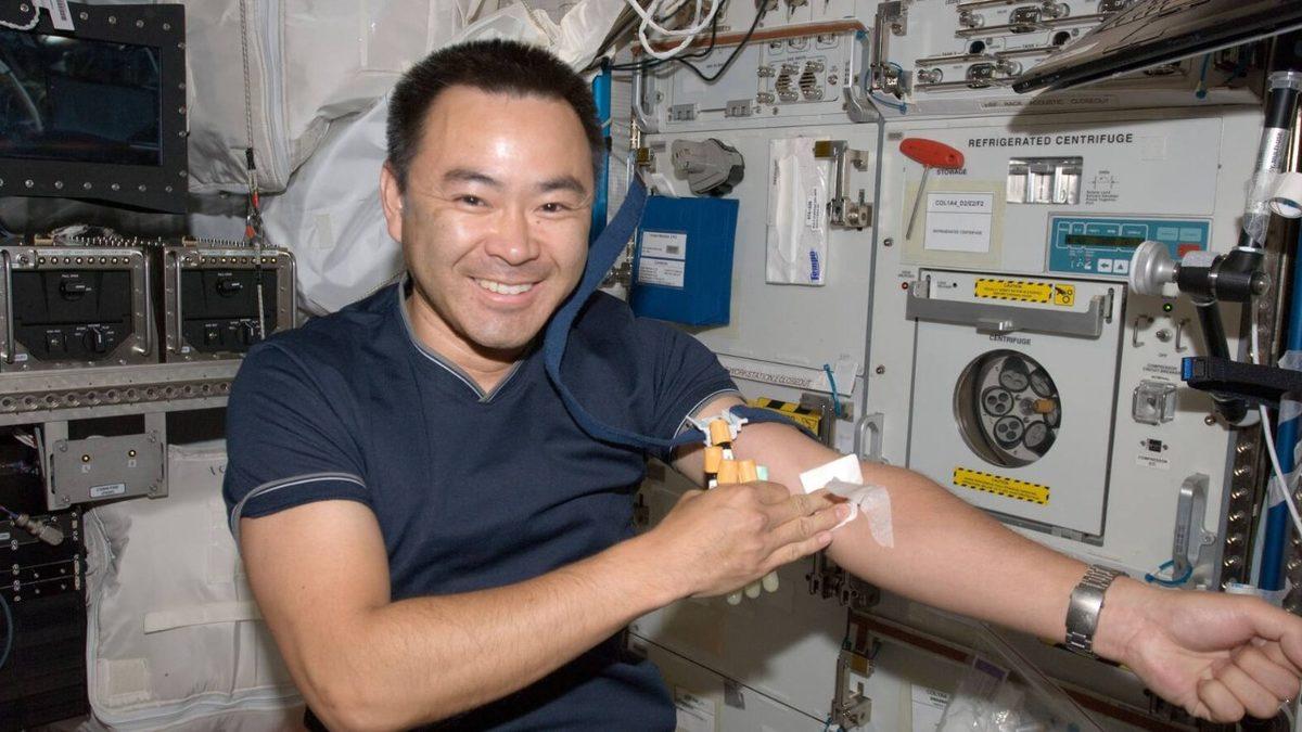 Bir Astronot Uzayda Hastalandığı Zaman Nasıl İyileşiyor? Doktora Gidecek Hâli Yok!