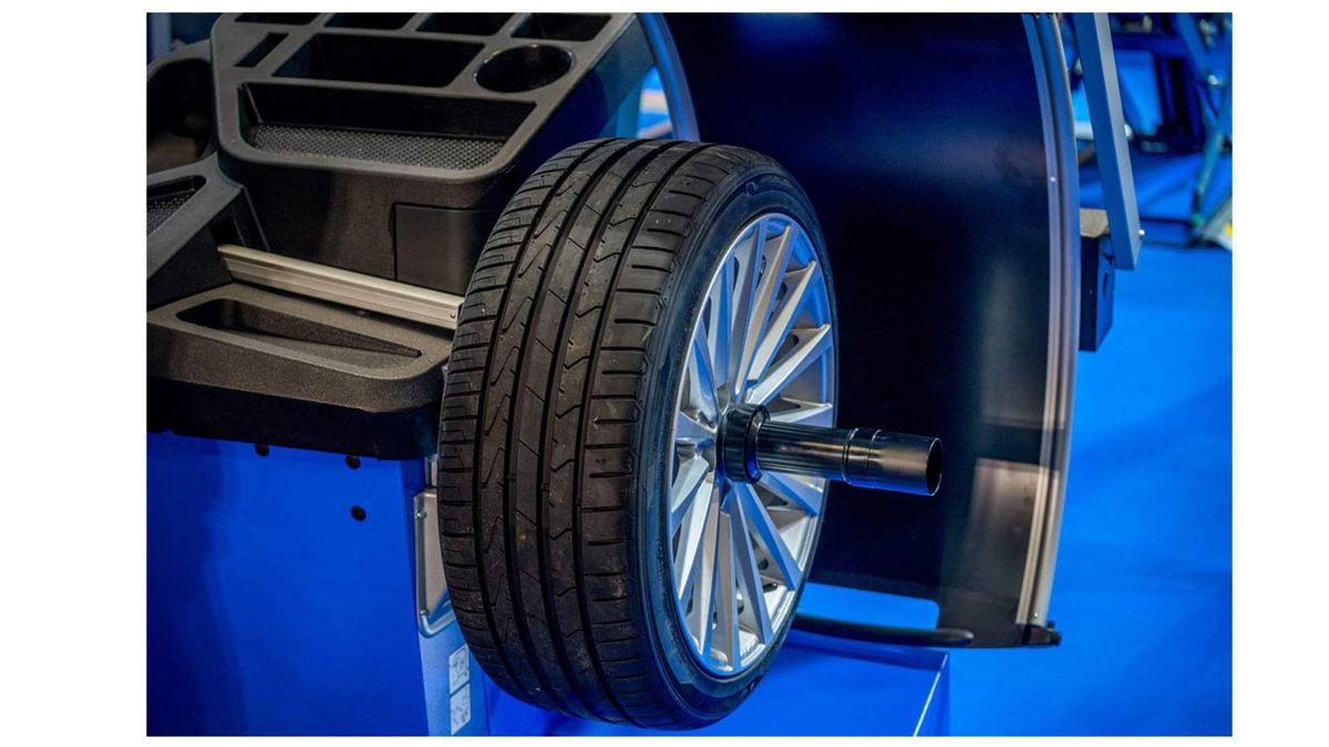 Ağaçlardan Çıkan Bu Süt Benzeri Beyaz Sıvıyı Hayatımızın Her Alanında Nasıl Kullanıyoruz?