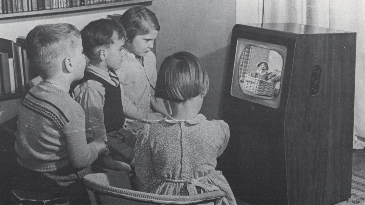 Televizyon İcat Edildiğinde Ekranda Yayımlanan İlk Şey Neydi? Bahse Gireriz Tahmin Edemezsiniz!