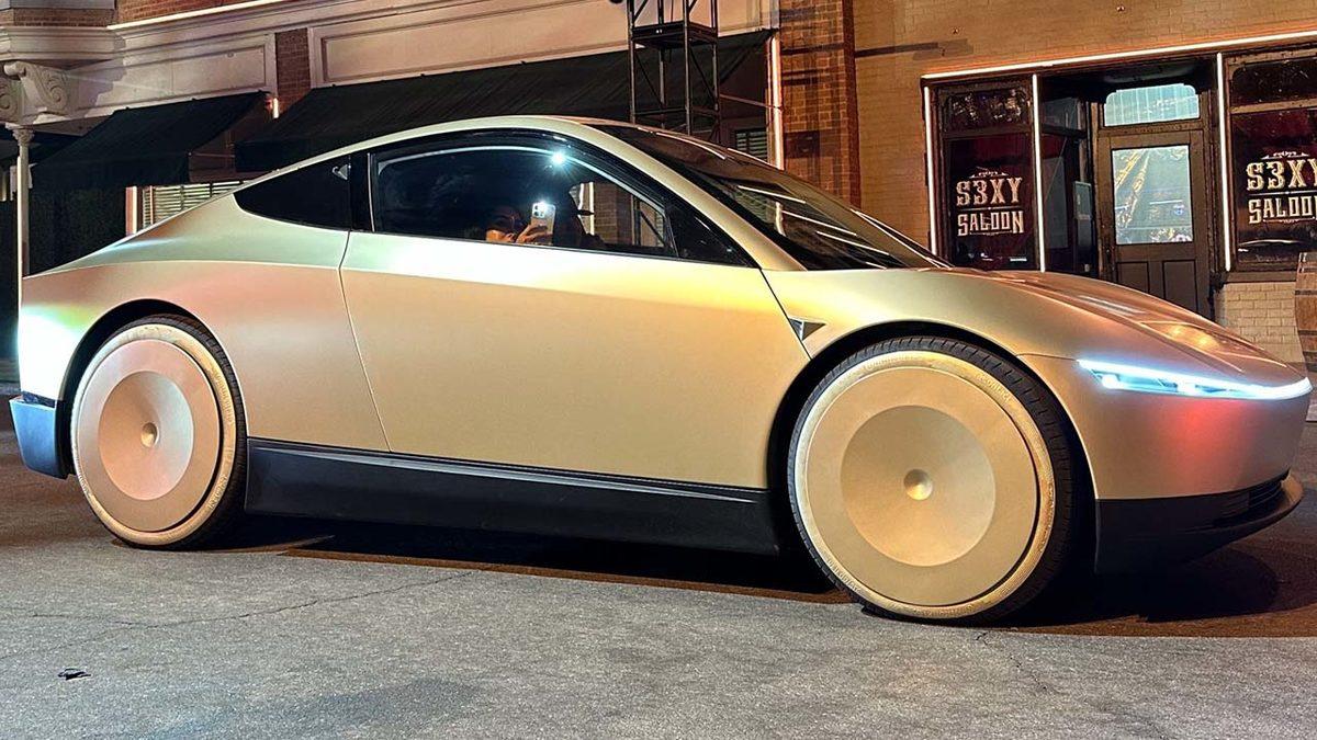 Tesla’nın Robotaksi Projesi Gerçek Oluyor: Ama Şimdilik Sadece Taksi Kısmı...