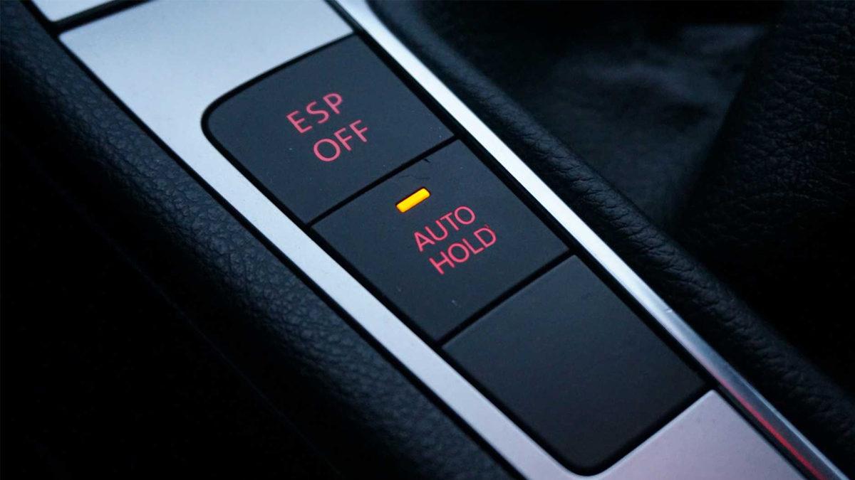 Geleneksel El Frenine Veda: Düğmeli Fren Sistemi Neden Daha Popüler Hâle Geldi?