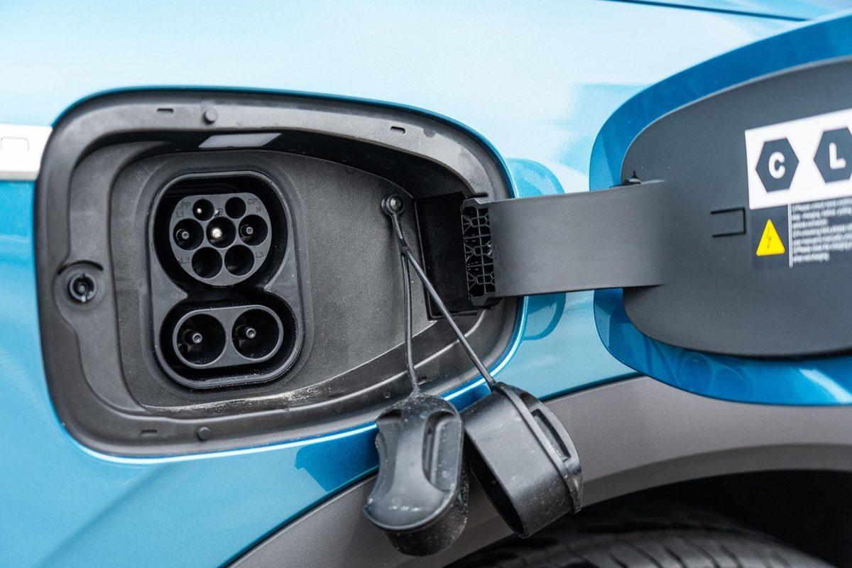 BYD’nin Yeni Elektrikli Otomobilleri, Bir Benzin Deposunu Doldurmak Kadar Hızlı Şarj Olabilecek: 5 Dakikada Tam 400 Km Menzil!