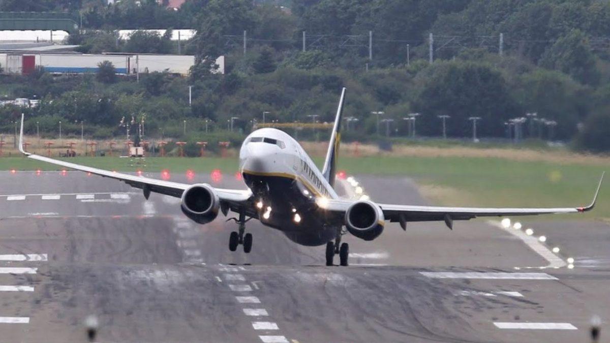 Uçağın Kalkışı Sırasında Rastlanan O Ani Alçalma Hissine Neyin Sebep Olduğunu Açıklıyoruz!