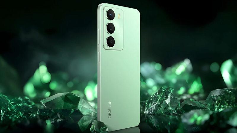 realme, 2 Metreden Düşse Bile Bir Şey Olmayan Uygun Fiyatlı Telefonları V70 ile V70s’i Duyurdu