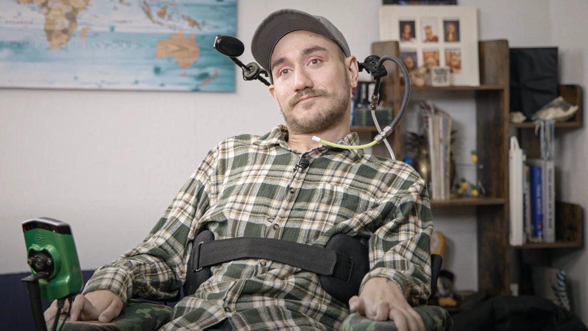 Elon Musk Sayesinde Beyninde ’Zihin Okuma Çipi’ Bulunan Adam Bir Yıllık Deneyimini Paylaştı: 