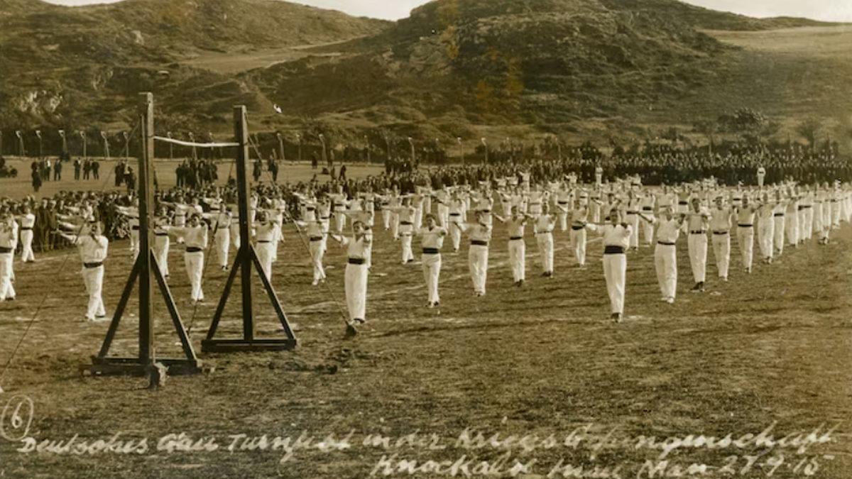 Demir Yataklardan Modern Stüdyolara: Pilatesin Toplama Kampından Başlayıp Küresel Fenomene Uzanan Sıra Dışı Hikâyesi