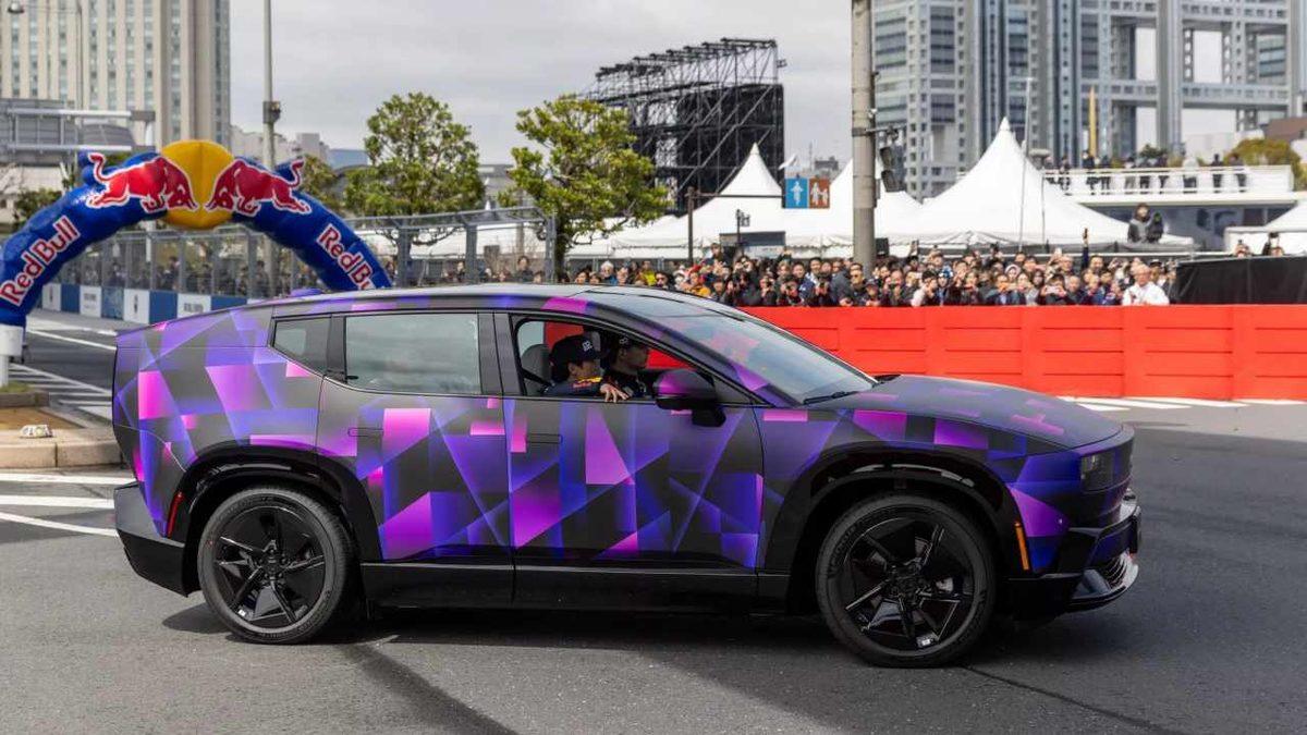 Honda’nın İlk Elektrikli SUV Modeli İlk Kez Gösterildi (Şimdi Bu Güzel mi Çirkin mi?)