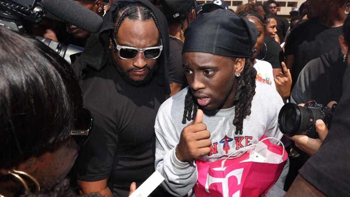 Popüler Yayıncı Kai Cenat’ın Kaç Para Kazandığı Ortaya Çıktı!