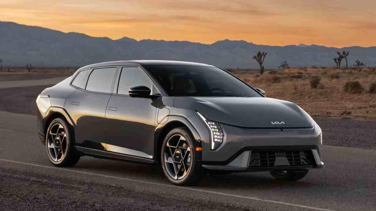 Kia’nın Tamamen Elektrikli Olan İlk Sedanı EV4 Tanıtıldı: İşte Özellikleri!