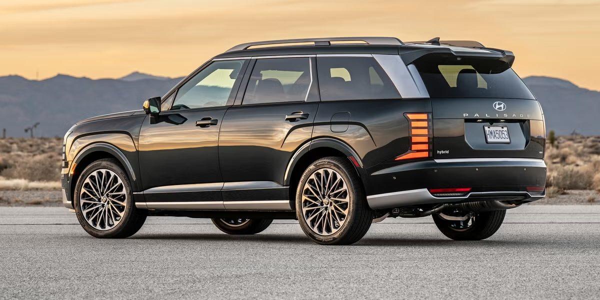 2026 Hyundai Palisade, Göz Kamaştıran Tasarımıyla Tanıtıldı: V6 ve Hibrit Motorla Geliyor!