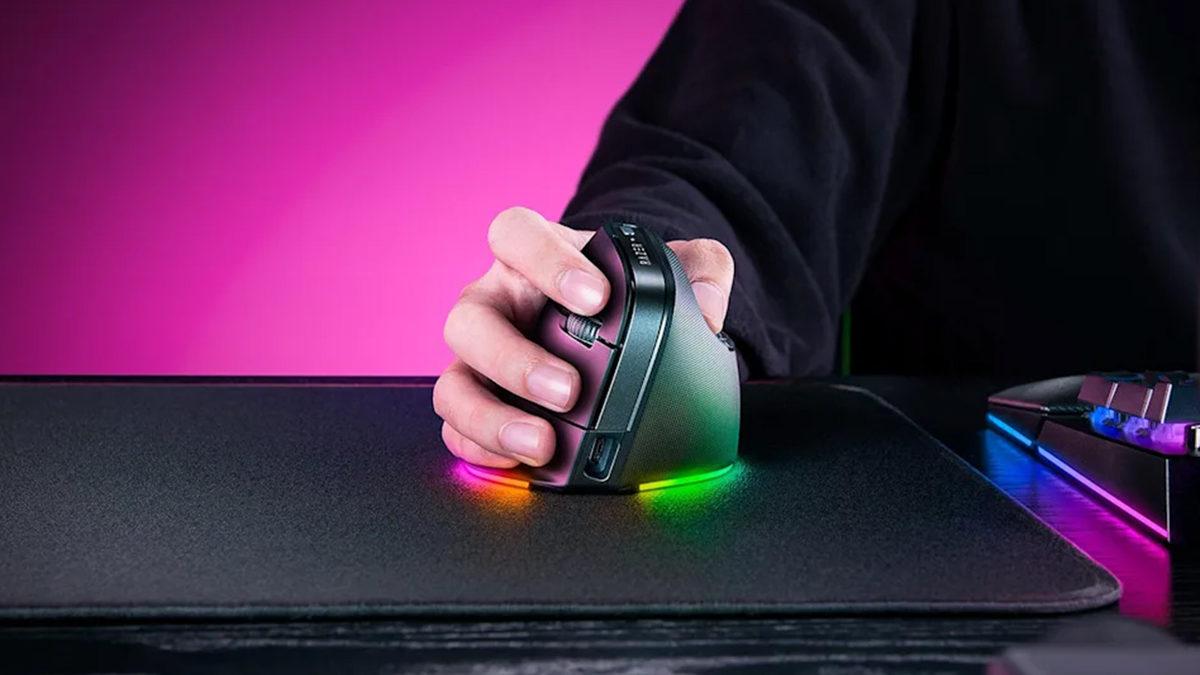 Razer, İlk Dikey Faresi Pro Click V2 Vertical Edition’ı Duyurdu: İşte Fiyatı