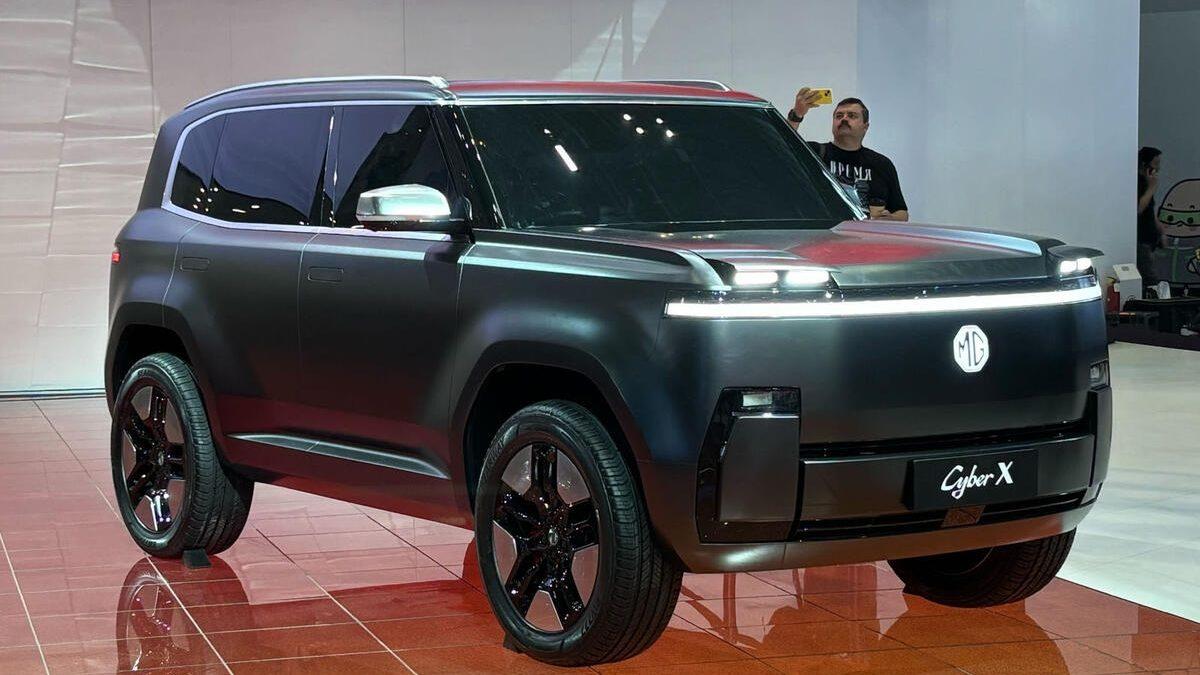 MG, Açılır Kapanır Farlara Sahip Yeni Konsept Otomobili ’Cyber X’i Tanıttı
