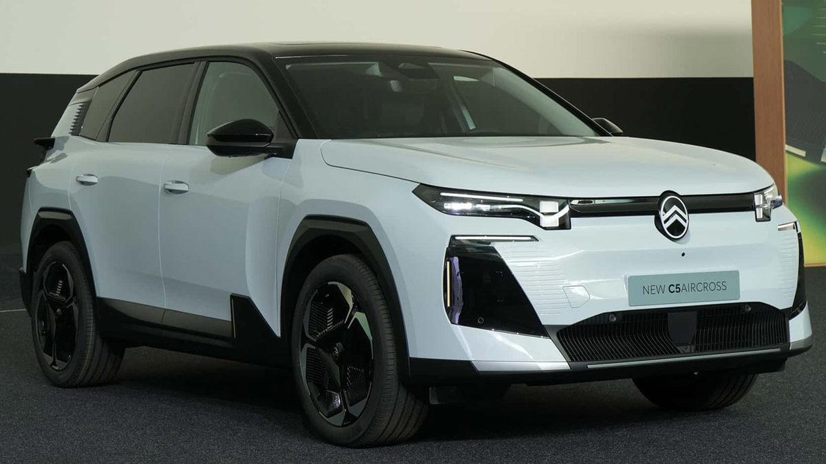 Tepeden Tırnağa Yenilenen Citroen C5 Aircross Tanıtıldı
