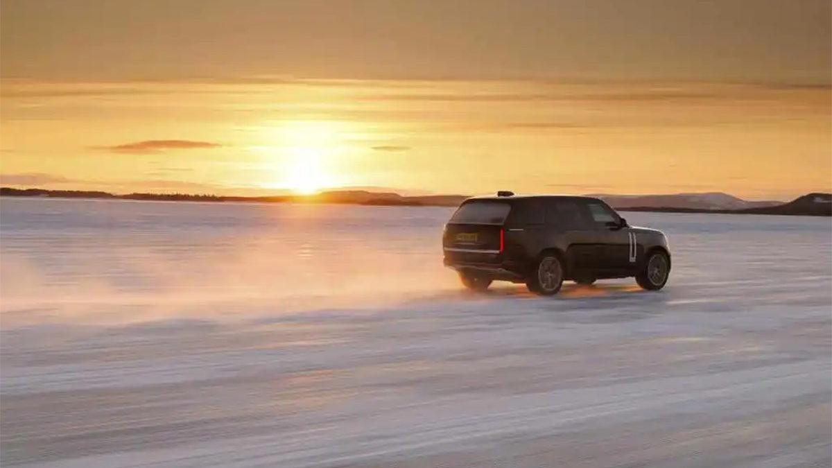 İlk Elektrikli Range Rover Otomobilin Fotoğrafları Paylaşıldı