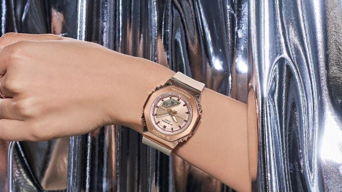 Annesine Ne Hediye Alacağına Karar Veremeyenler İçin Şık ve Kullanışlı Saat Tavsiyeleri