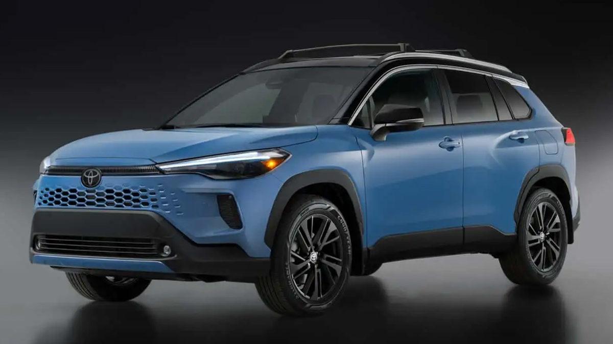 Yenilenen Toyota Corolla Cross Türkiye’de: İşte Piyasayı Karıştıracak Fiyatı