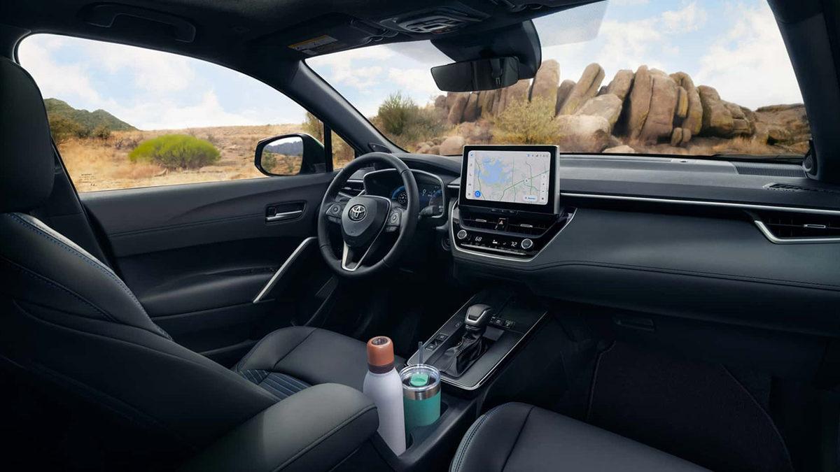 Yenilenen Toyota Corolla Cross Türkiye’de: İşte Piyasayı Karıştıracak Fiyatı