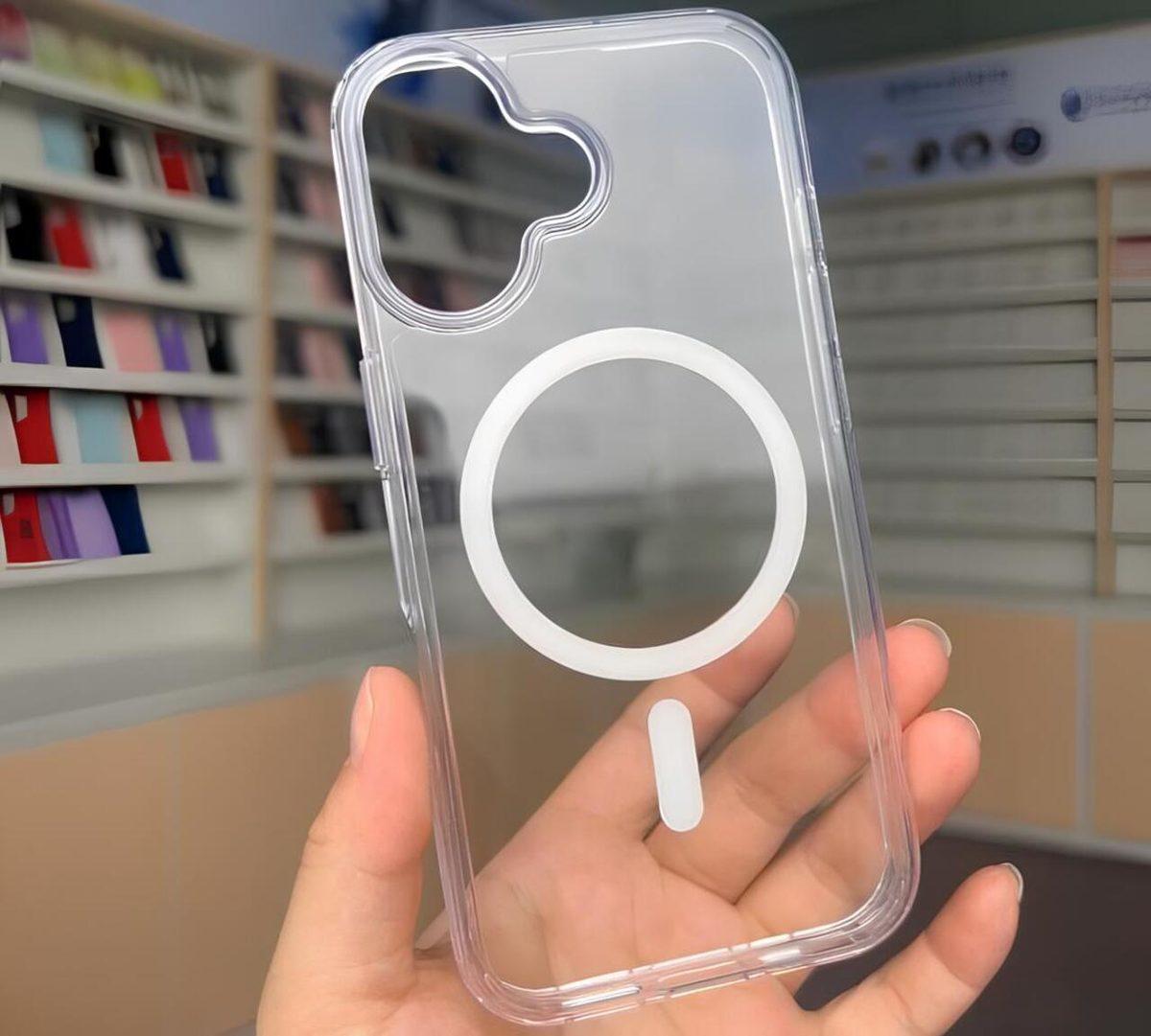 iPhone 17 Serisinin Kılıfları Ortaya Çıktı (Telefonun Yarısı Kamera)