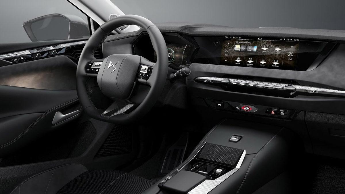 Son Yılların En Yakışıklı Hatchback’i: Yepyeni DS N°4 Tanıtıldı