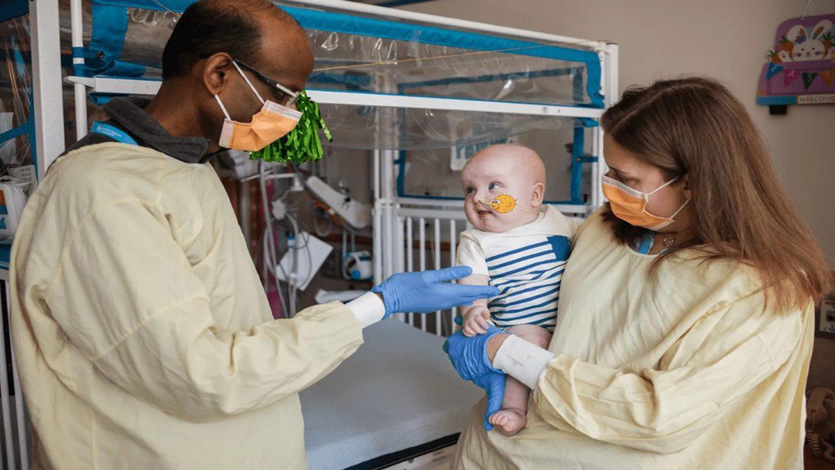 Dünyada Bir İlk! Bir Bebeğin Doğuştan Gelen Genetik Hastalığı, Gen Düzenleme Teknolojisiyle Tedavi Edildi