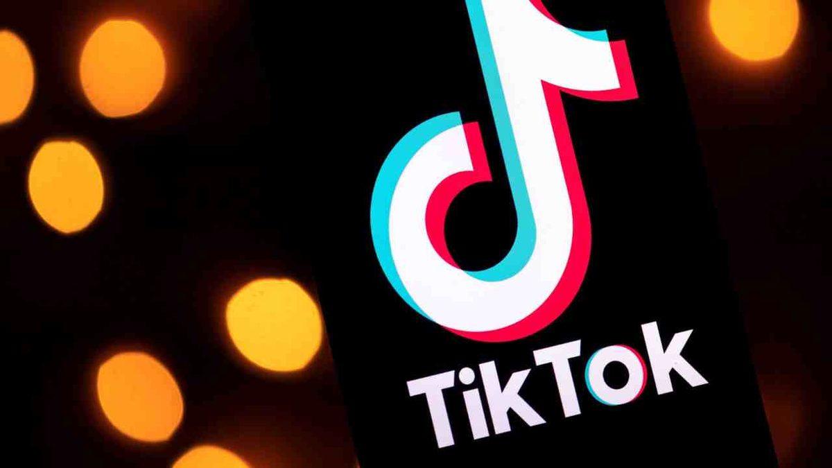 TikTok’ta Keşfete Düşmek İçin En Doğru Saatler Neler?