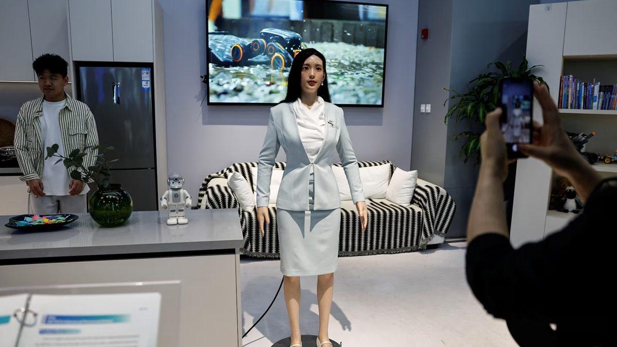 Çinli Bir Yetkili, Robotların Geleceğini Yorumladı: 