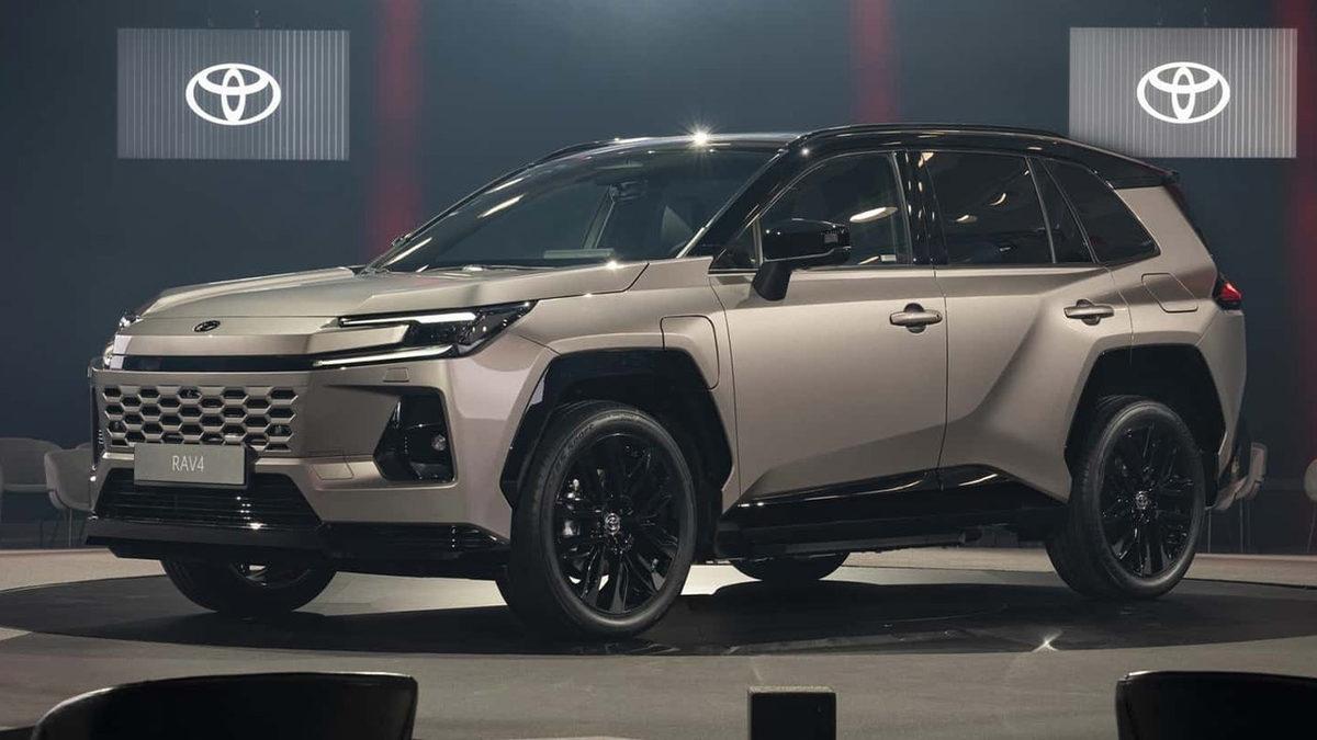 Ultra Lüks SUV Yeni Toyota RAV4 Tantıldı: Daha Güçlü, Daha Modern!