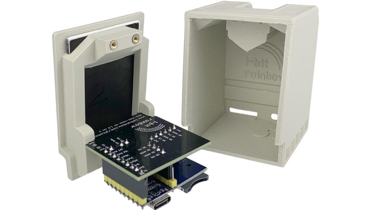 Sadece 6 Santimetre Uzunluğunda Macintosh Classic Üretildi (Siz de Yapabilirsiniz)