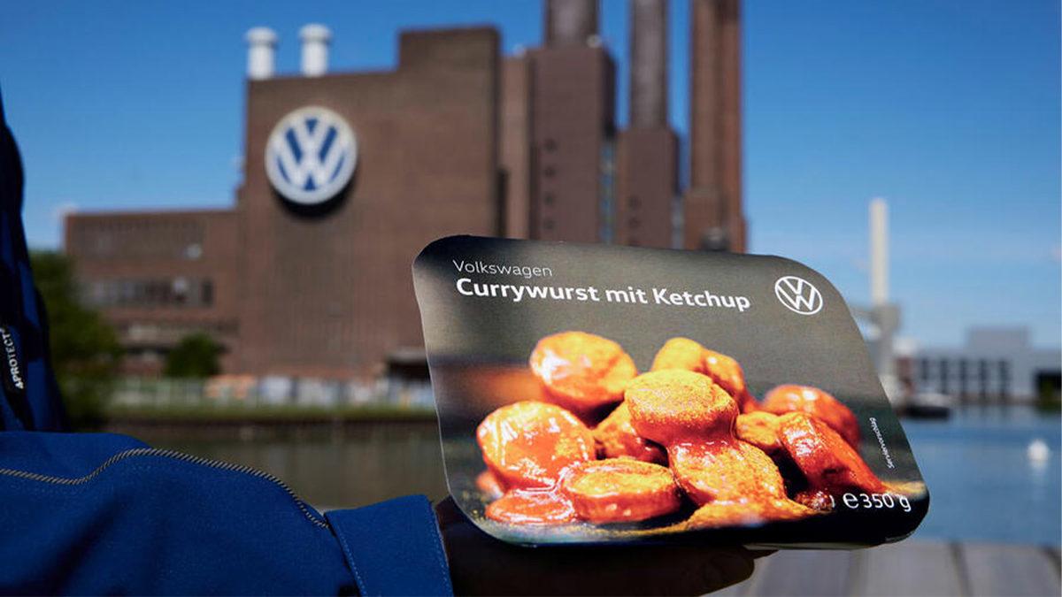 Volkswagen, Almanya’daki Tüm Süpermarketlerde Sosis Satacak: Tamam da Ne Alaka?