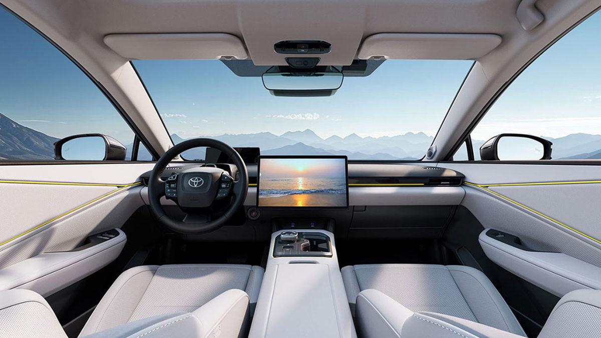 Biz Bu Paraya Corolla Alamıyoruz: Toyota, Aşırı Uygun Fiyata Efsane Özellikler Sunan Elektrikli Otomobili bZ5’i Tanıttı!