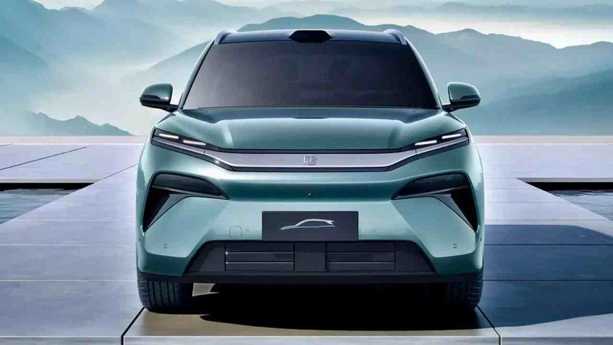 BYD, Tam Tamına 7 Koltuklu Olan Yeni Hibrit SUV Modeli Sealion 8’i Tanıttı: İşte Özellikleri