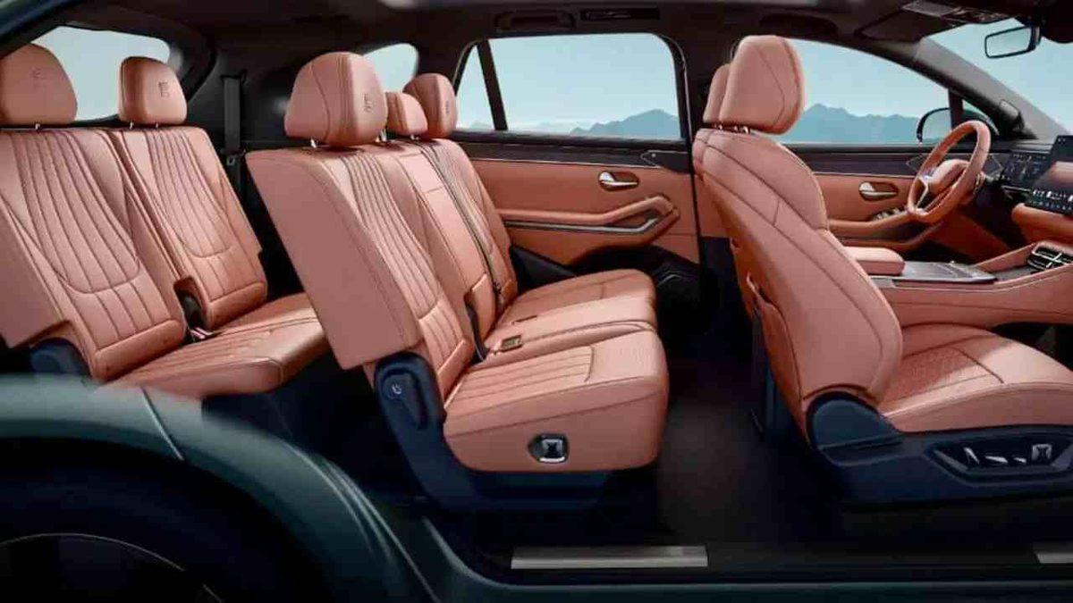 BYD, Tam Tamına 7 Koltuklu Olan Yeni Hibrit SUV Modeli Sealion 8’i Tanıttı: İşte Özellikleri