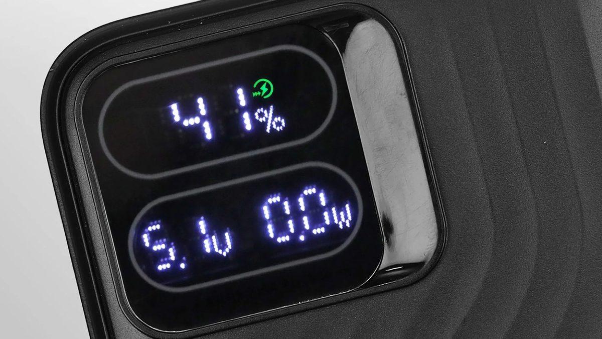 Powerbank’lerin Üzerindeki Küçük Ekranlar Neden Her Zaman Doğru Şarj Yüzdesini Göstermez?