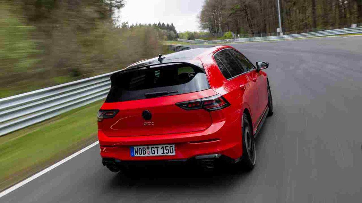 GTI’ın Şimdiye Kadarki En Güçlüsü: İşte Karşımızda Volkswagen Golf GTI Edition 50