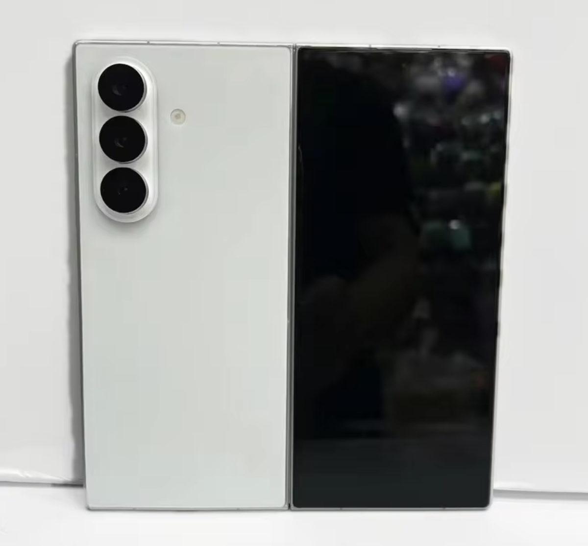 Samsung Galaxy Z Fold7’nin Maketleri Satışa Çıktı (Siz de Alabilirsiniz)